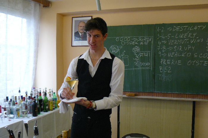 P1500104