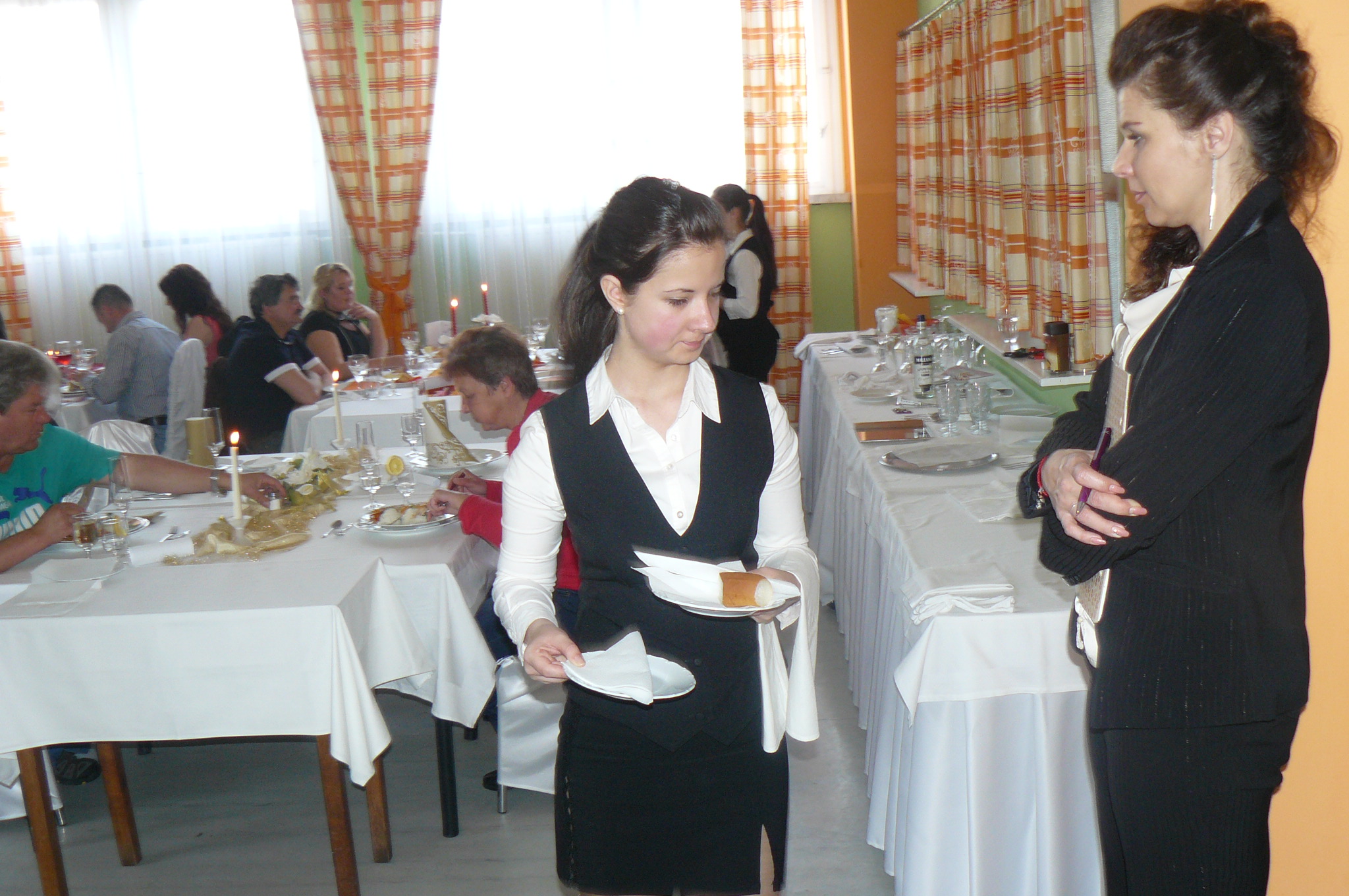 P1520389